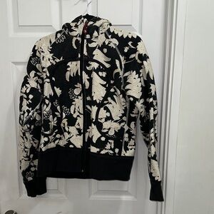 Lululemon Athletic Unique Calm and Cozy Floral Scuba Hoodie Cream and Black